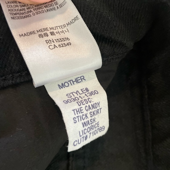 NWOT MOTHER SNACKS! The Candy Stick Black Denim Maxi Skirt, Size 28 - Picture 6 of 7